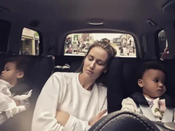 This Adorable Photo Of Mikel Obi’s Babymama & Their Twin Girls Is All You Need To See Today